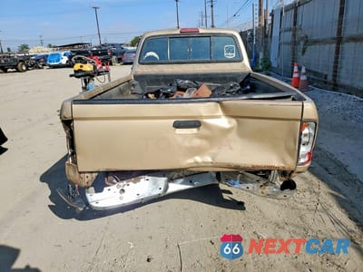 Zdjęcie 6 z 11 samochodu: 1996 TOYOTA TACOMA BASE VIN:4TAVL52NXTZ219966 - miniatura