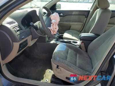 Zdjęcie 7 z 12 samochodu: 2011 FORD FUSION SE VIN:3FAHP0HA1BR251601 - miniatura