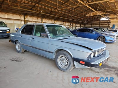 Czwarte zdjęcie samochodu z boku: 1988 BMW 528 E AUTOMATIC VIN:WBADK8300J9888071 - miniatura