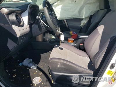 Zdjęcie 7 z 13 samochodu: 2013 TOYOTA RAV4 XLE VIN:JTMWFREV8D5005148 - miniatura