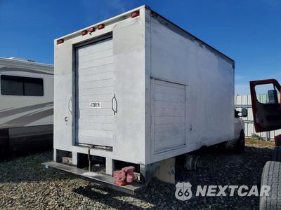 Trzecie zdjęcie samochodu z tyłu: 2011 FORD ECONOLINE E450 SUPER DUTY CUTAWAY VAN VIN:1FDXE4FL1BDA83048 - miniatura