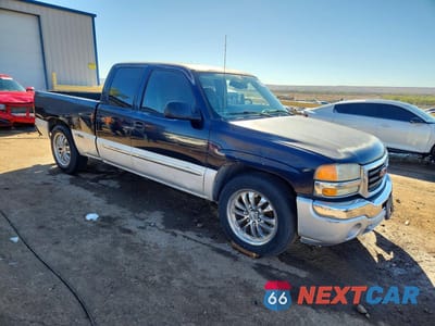 Czwarte zdjęcie samochodu z boku: 2006 GMC NEW SIERRA C1500 VIN:1GTEC19V46Z222059 - miniatura