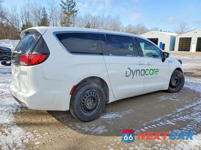 Trzecie zdjęcie samochodu z tyłu: 2025 CHRYSLER GRAND CARAVAN SXT VIN:2C4RC1ZG1SR611099 - miniatura