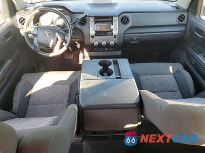 Zdjęcie 8 z 11 samochodu: 2015 TOYOTA TUNDRA SR VIN:5TFRM5F14FX083313 - miniatura