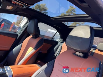 Zdjęcie 9 z 10 samochodu: 2022 MERCEDES-BENZ C 300 4MATIC VIN:W1KAF4HB3NR009395 - miniatura