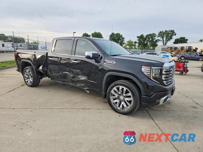 Czwarte zdjęcie samochodu z boku: 2023 GMC SIERRA K1500 DENALI VIN:1GTUUGEL3PZ331162 - miniatura
