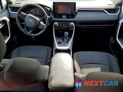 Zdjęcie 8 z 13 samochodu: 2020 TOYOTA RAV4 XLE VIN:2T3P1RFV2LC127899 - miniatura