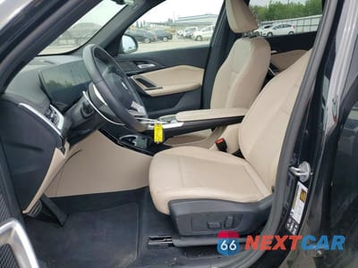 Zdjęcie 7 z 12 samochodu: 2025 BMW X1 XDRIVE28I VIN:WBX73EF07S5041261 - miniatura