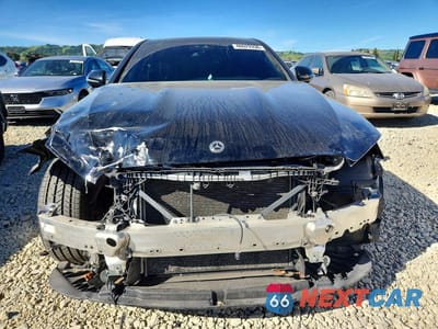 Piąte zdjęcie samochodu w środku: 2022 MERCEDES-BENZ E 350 VIN:W1KZF8DB2NB083951 - miniatura