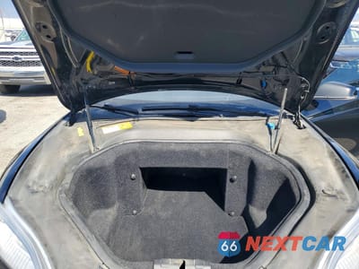 Zdjęcie 11 z 12 samochodu: 2013 TESLA MODEL S VIN:5YJSA1CP8DFP11764 - miniatura