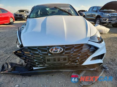 Piąte zdjęcie samochodu w środku: 2023 HYUNDAI SONATA SEL PLUS VIN:KMHL44J23PA291635 - miniatura