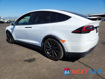Drugie zdjęcie samochodu z przodu: 2023 TESLA MODEL X VIN:7SAXCBE5XPF385023 - miniatura