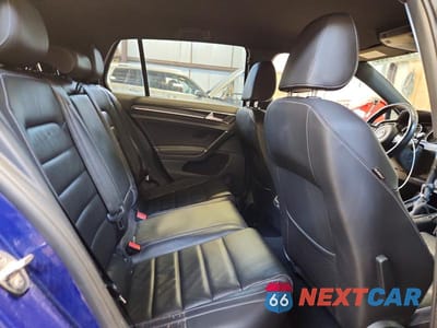 Zdjęcie 10 z 13 samochodu: 2016 VOLKSWAGEN GOLF R VIN:WVWUF7AU2GW152010 - miniatura