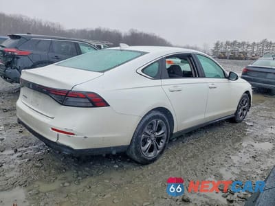 Trzecie zdjęcie samochodu z tyłu: 2023 HONDA ACCORD EX VIN:1HGCY1F38PA023447 - miniatura