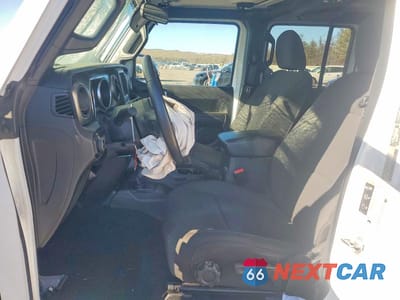 Zdjęcie 7 z 13 samochodu: 2021 JEEP WRANGLER VIN:1C4HJXDN6MW762749 - miniatura