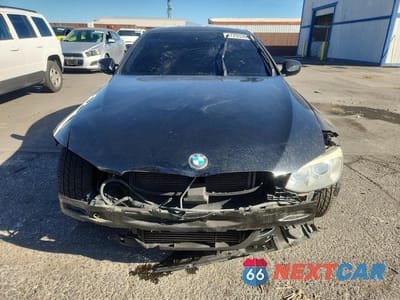 Piąte zdjęcie samochodu w środku: 2011 BMW 335 XI VIN:WBAKF9C57BE261714 - miniatura