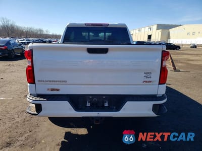 Zdjęcie 6 z 11 samochodu: 2024 CHEVROLET SILVERADO K1500 RST VIN:1GCUDEED9RZ145139 - miniatura