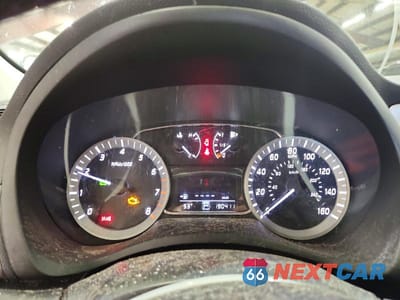 Zdjęcie 9 z 12 samochodu: 2015 NISSAN SENTRA S VIN:3N1AB7APXFL693192 - miniatura