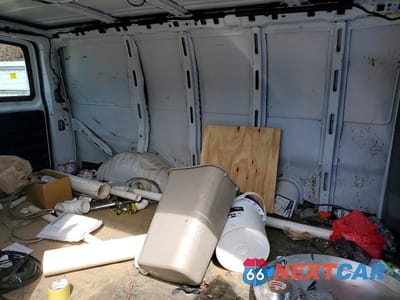 Zdjęcie 11 z 12 samochodu: 2025 CHEV EXPRESS G2500 VIN:1GCWGAFP3S1202053 - miniatura