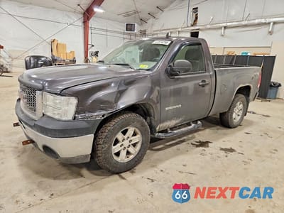 2010 GMC SIERRA K1500 1GTPKTEX2AZ148972 - główne zdjęcie licytacji z USA - miniatura