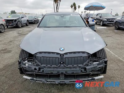 Piąte zdjęcie samochodu w środku: 2024 BMW 330I VIN:3MW69FF05R8E81356 - miniatura