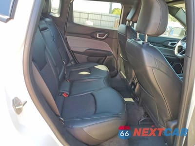 Zdjęcie 11 z 12 samochodu: 2024 JEEP COMPASS LATITUDE VIN:3C4NJDBN1RT595931 - miniatura