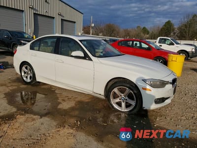 Czwarte zdjęcie samochodu z boku: 2013 BMW 328 XI VIN:WBA3B3C57DF540803 - miniatura