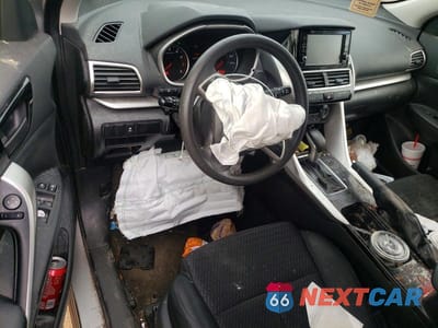 Zdjęcie 8 z 13 samochodu: 2019 MITSUBISHI ECLIPSE CROSS ES VIN:JA4AS3AA1KZ002128 - miniatura