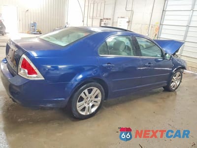 Trzecie zdjęcie samochodu z tyłu: 2006 FORD FUSION SEL VIN:3FAFP08146R158035 - miniatura