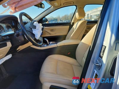 Zdjęcie 7 z 12 samochodu: 2016 BMW 535 XI VIN:WBA5B3C50GG255920 - miniatura