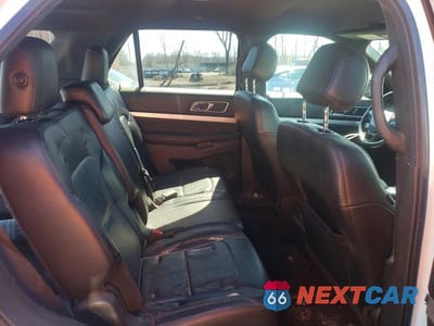 Zdjęcie 10 z 12 samochodu: 2017 FORD EXPLORER XLT VIN:1FM5K8D82HGC50532 - miniatura