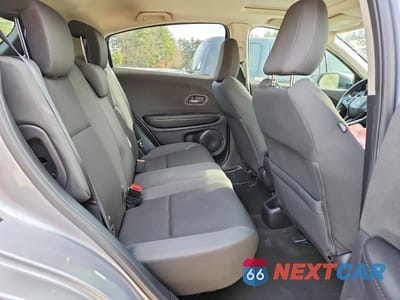 Zdjęcie 11 z 13 samochodu: 2020 HONDA HR-V EX VIN:3CZRU6H5XLM704975 - miniatura