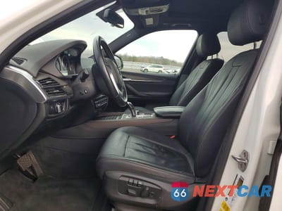 Zdjęcie 7 z 13 samochodu: 2017 BMW X5 XDR40E VIN:5UXKT0C3XH0V95827 - miniatura