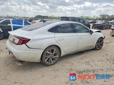 Trzecie zdjęcie samochodu z tyłu: 2022 HYUNDAI SONATA SEL PLUS VIN:5NPEJ4J27NH139871 - miniatura