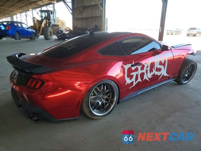 Trzecie zdjęcie samochodu z tyłu: 2024 FORD MUSTANG VIN:1FA6P8TH1R5102662 - miniatura