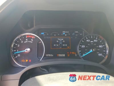 Zdjęcie 9 z 12 samochodu: 2022 FORD F350 LARIAT VIN:1FT8W3DT5NEF23449 - miniatura