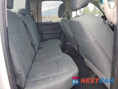 Zdjęcie 10 z 12 samochodu: 2018 RAM 1500 ST VIN:1C6RR6FGXJS177169 - miniatura