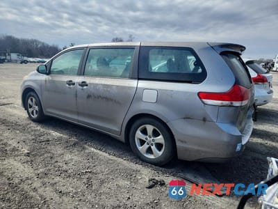 Drugie zdjęcie samochodu z przodu: 2013 TOYOTA SIENNA L 7-PASSENGER VIN:5TDZK3DC6DS317579 - miniatura