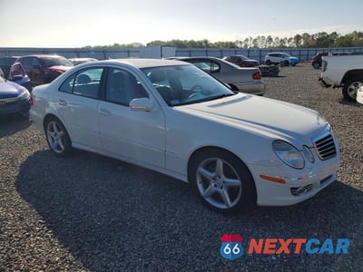 Czwarte zdjęcie samochodu z boku: 2008 MERCEDES-BENZ E 350 4MATIC VIN:WDBUF87X18B309718 - miniatura