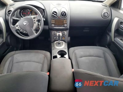 Zdjęcie 8 z 12 samochodu: 2013 NISSAN ROGUE S VIN:JN8AS5MT4DW042095 - miniatura