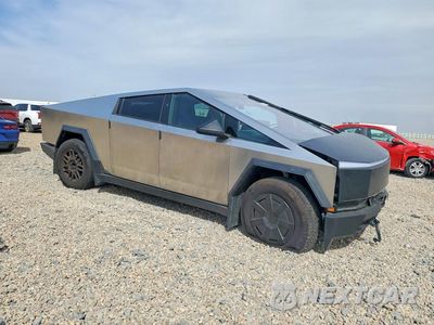 Czwarte zdjęcie samochodu z boku: 2025 TESLA CYBERTRUCK VIN:7G2CEHED4SA059317 - miniatura