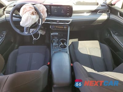 Zdjęcie 8 z 12 samochodu: 2021 KIA K5 LXS VIN:5XXG14J21MG036755 - miniatura