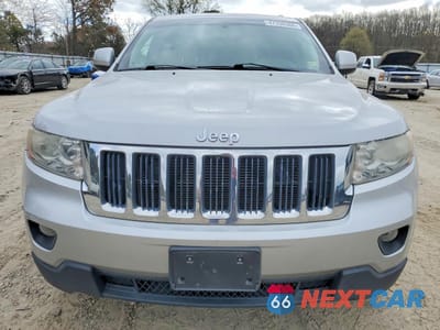Piąte zdjęcie samochodu w środku: 2011 JEEP GRAND CHEROKEE LAREDO VIN:1J4RR4GG1BC712603 - miniatura