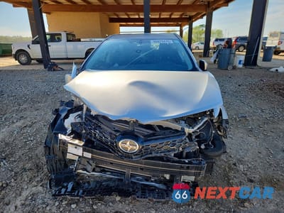 Piąte zdjęcie samochodu w środku: 2016 SCION IM BASE VIN:JTNKARJE7GJ505764 - miniatura