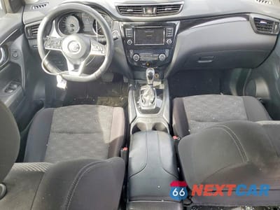 Zdjęcie 8 z 14 samochodu: 2021 NISSAN ROGUE SPORT SV VIN:JN1BJ1BW2MW670796 - miniatura