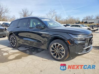 Czwarte zdjęcie samochodu z boku: 2025 LINCOLN NAUTILUS RESERVE VIN:5LMPJ8KA7SJ921458 - miniatura