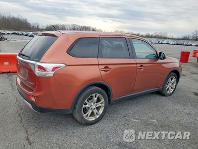 Trzecie zdjęcie samochodu z tyłu: 2015 MITSUBISHI OUTLANDER SE VIN:JA4AZ3A31FZ007266 - miniatura
