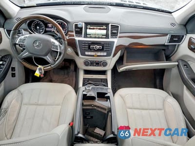 Zdjęcie 8 z 12 samochodu: 2015 MERCEDES-BENZ GL 450 4MATIC VIN:4JGDF6EE4FA517825 - miniatura