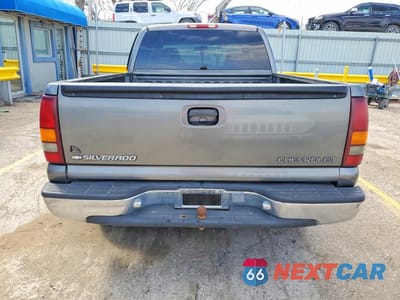 Zdjęcie 6 z 12 samochodu: 2001 CHEVROLET SILVERADO C1500 VIN:2GCEC19V811321663 - miniatura