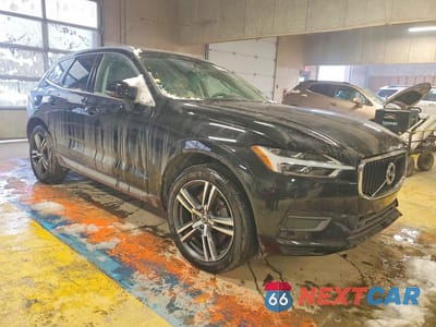 Czwarte zdjęcie samochodu z boku: 2019 VOLVO XC60 T6 MOMENTUM VIN:LYVA22RK2KB238338 - miniatura
